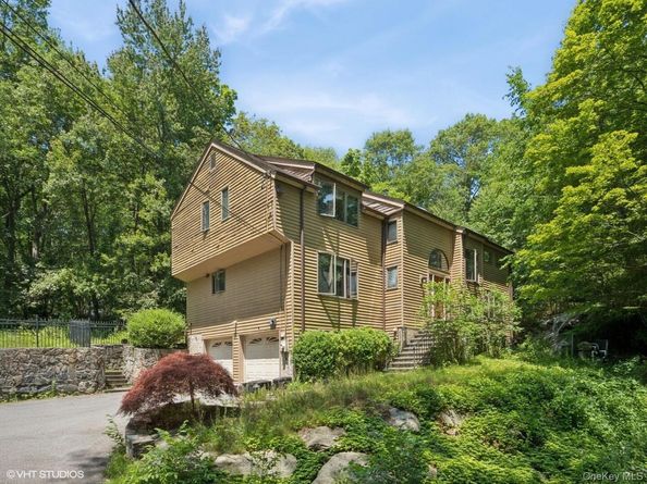 212 Elmwood Road, South Salem NY 10590