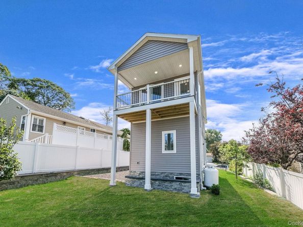119 Whittier Drive, Kings Park NY 11754
