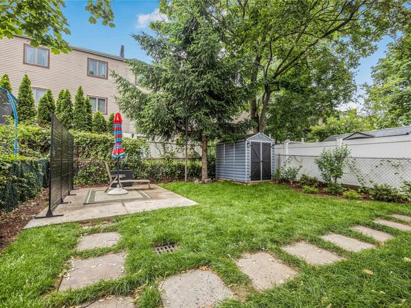 141 Beechwood Avenue, Mount Vernon NY 10553