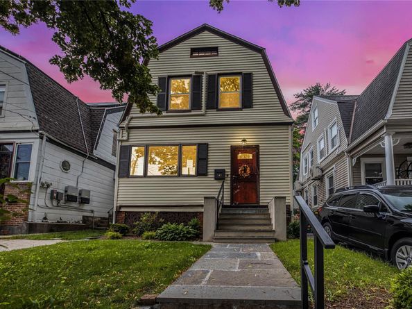 141 Beechwood Avenue, Mount Vernon NY 10553