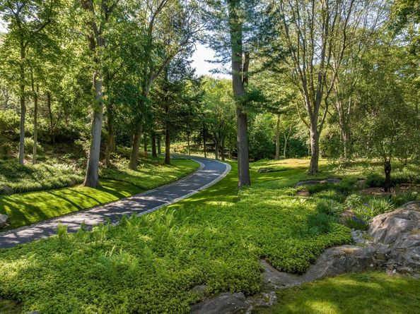 842 Sleepy Hollow Road, Briarcliff Manor NY 10510