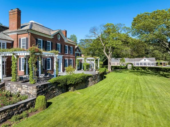 842 Sleepy Hollow Road, Briarcliff Manor NY 10510