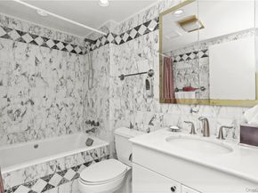 1374 Midland Avenue PH07, Bronxville NY 10708
