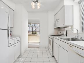 1374 Midland Avenue PH07, Bronxville NY 10708