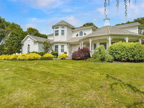 59 Lidge Drive, Farmingville NY 11738