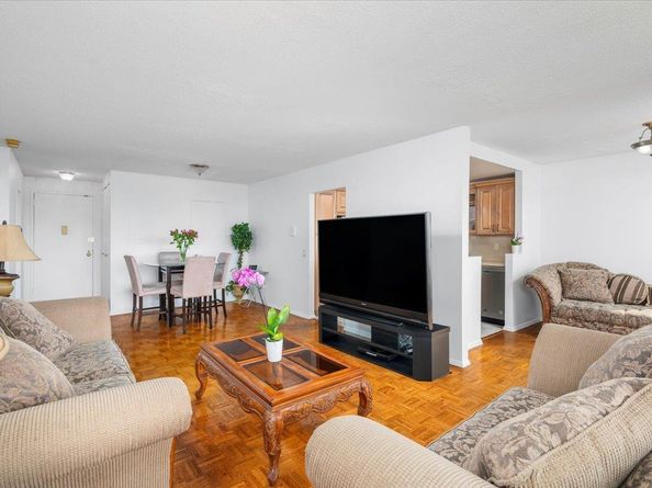1270 North Avenue 5A, New Rochelle NY 10804