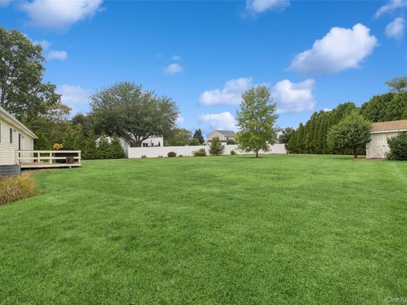 84 Crystal Drive, Aquebogue NY 11931