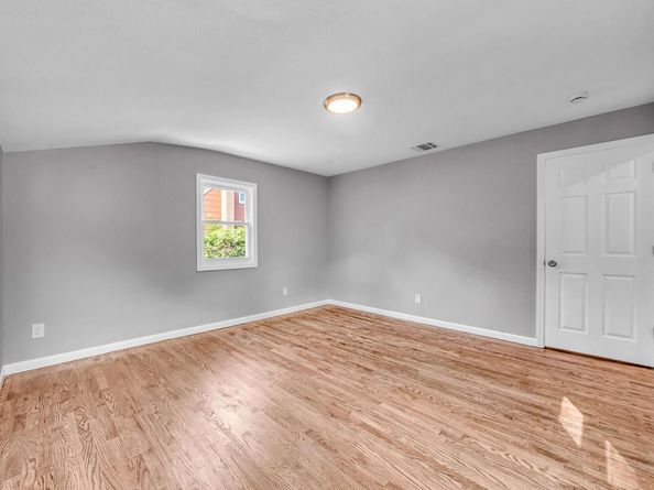 1090 Brookdale Avenue, Bay Shore NY 11706