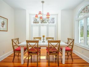 22 Old Neck Road S, Center Moriches NY 11934