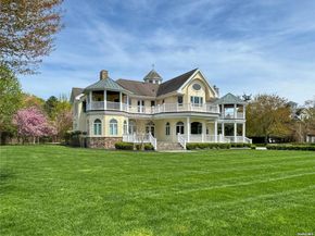 22 Old Neck Road S, Center Moriches NY 11934