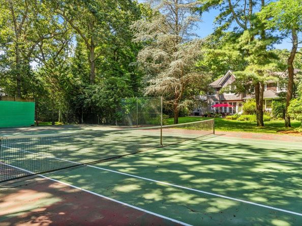 53 Cedar Lane W, Remsenburg NY 11960