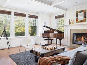 53 Cedar Lane W, Remsenburg NY 11960