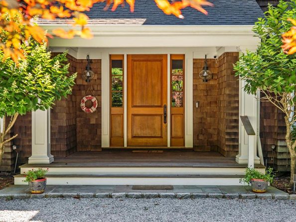 53 Cedar Lane W, Remsenburg NY 11960