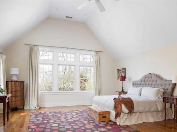 53 Cedar Lane W, Remsenburg NY 11960