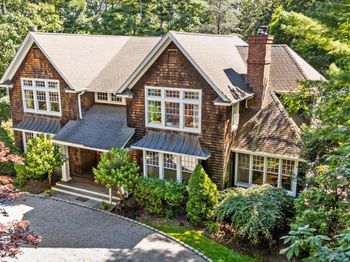 53 Cedar Lane W