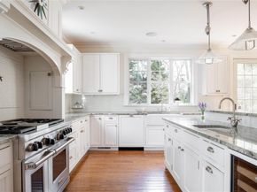 53 Cedar Lane W, Remsenburg NY 11960