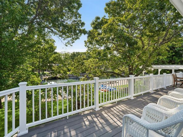 284 Royal Avenue, Flanders NY 11901