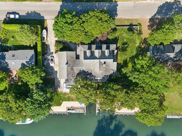 284 Royal Avenue, Flanders NY 11901