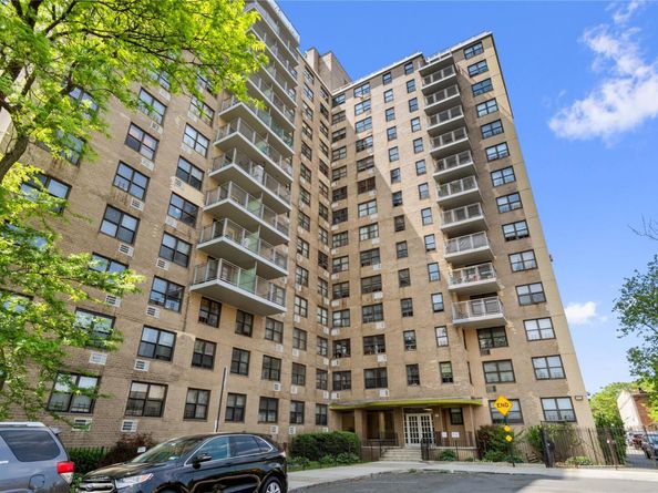 1966 Newbold Avenue 405, Bronx NY 10472
