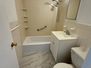 1966 Newbold Avenue 405, Bronx NY 10472