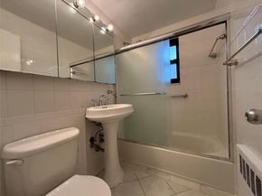 8 West Mill Drive 1B, Great Neck NY 11021