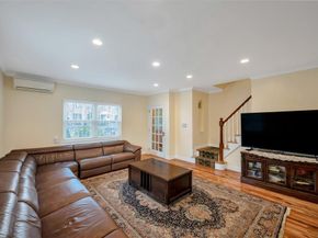 21-89 47th Street, Long Island City NY 11105