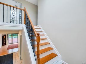 4 Bridle Court, Northport NY 11768