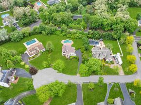 4 Bridle Court, Northport NY 11768