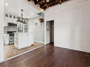 21-16 35th Street 5B, Astoria NY 11105