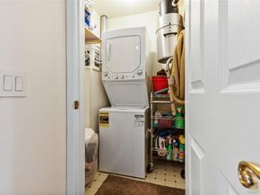 11 Jackson Avenue 11, Scarsdale NY 10583
