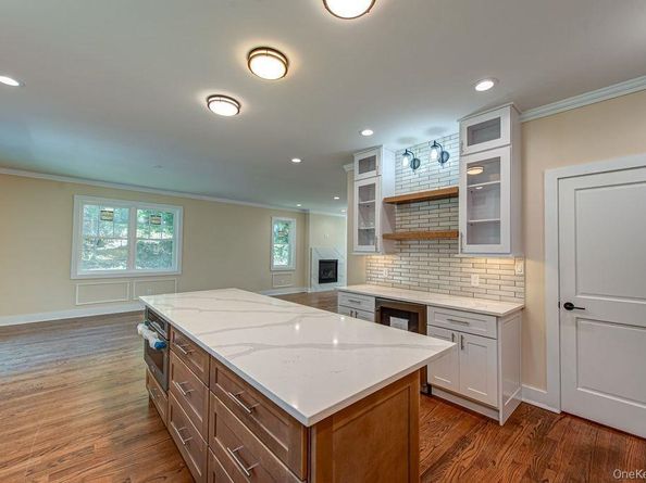 597 Pulaski, Kings Park NY 11754