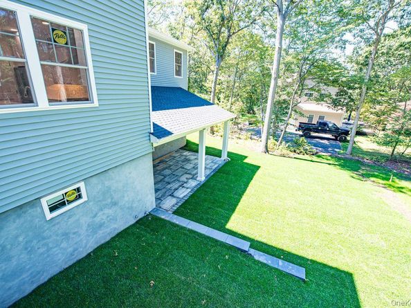 597 Pulaski, Kings Park NY 11754