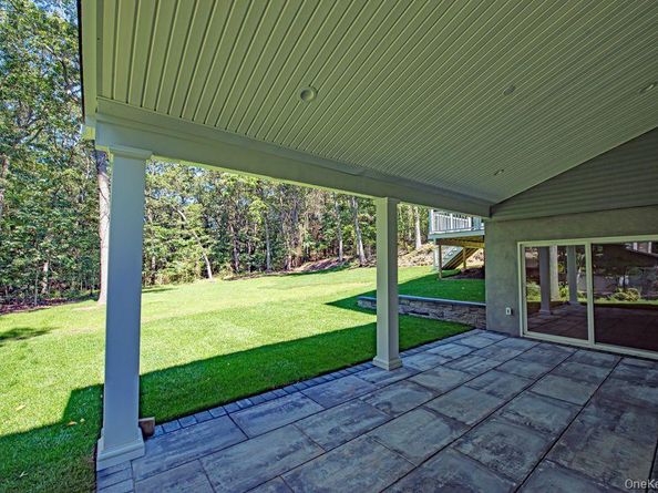 597 Pulaski, Kings Park NY 11754