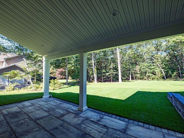 597 Pulaski, Kings Park NY 11754