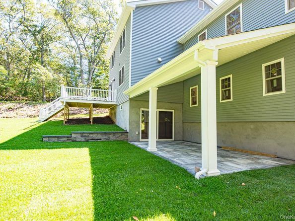 597 Pulaski, Kings Park NY 11754
