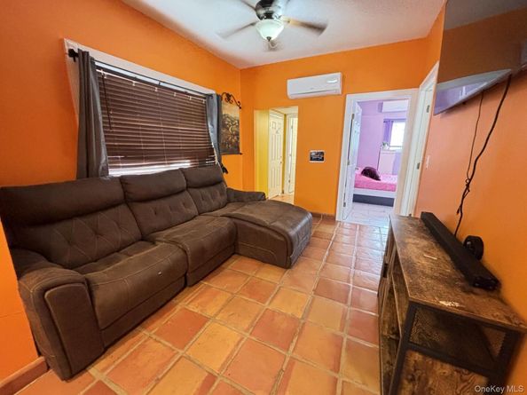 45 Lynbrook Avenue, Lynbrook NY 11563