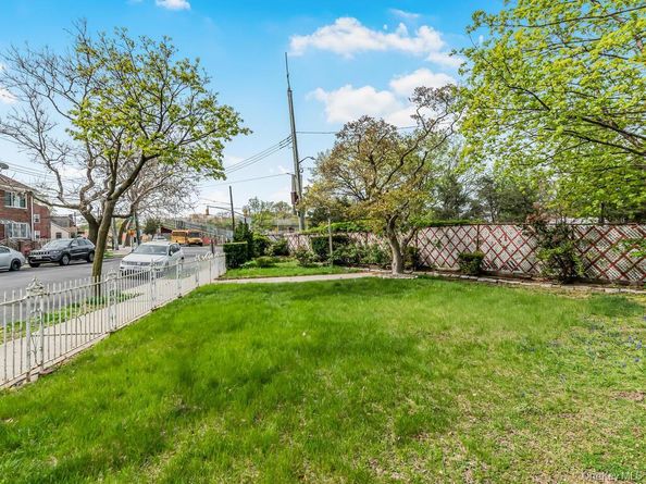 1311-1313 Kearney Avenue, Bronx NY 10465