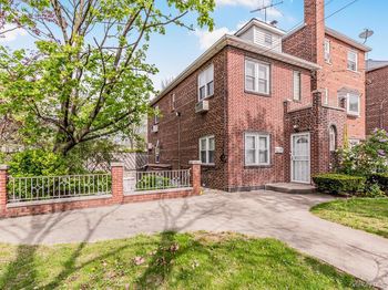 1311-1313 Kearney Avenue