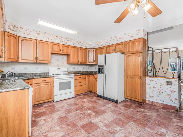 1311-1313 Kearney Avenue, Bronx NY 10465
