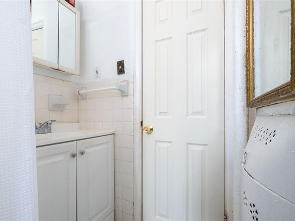 760 Brady Avenue Avenue 417, Bronx NY 10462