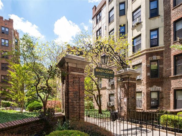760 Brady Avenue Avenue 417, Bronx NY 10462