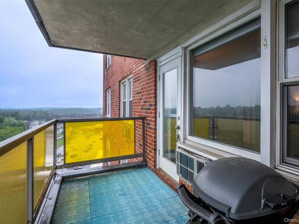 1841 Central Park Avenue 8E, Yonkers NY 10710