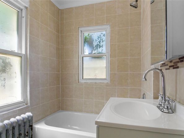 45 Dehnhoff Avenue, Freeport NY 11520