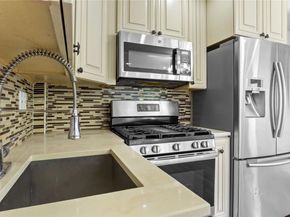 45 Dehnhoff Avenue, Freeport NY 11520