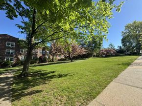 141-13 78th Road 2M, Flushing NY 11367