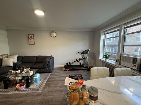 141-13 78th Road 2M, Flushing NY 11367