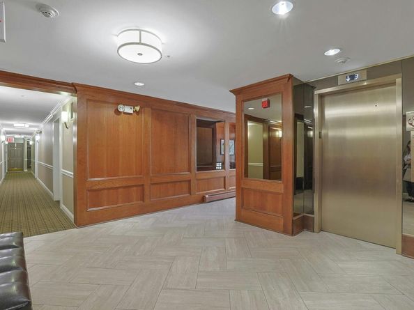 500 Pondside Drive 2E, White Plains NY 10607
