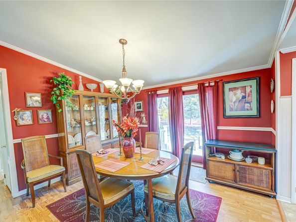 1407 Middle Road 6, Calverton NY 11933