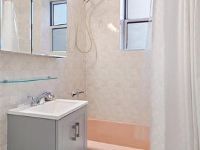 3850 Hudson Manor Terrace 3EW, Bronx NY 10463