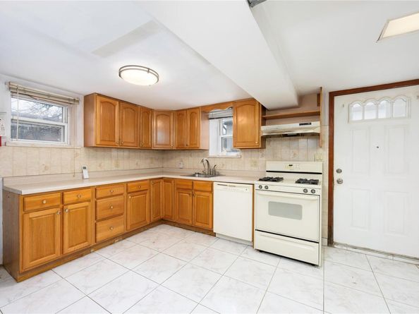 1290 Edison Avenue Avenue, Bronx NY 10461